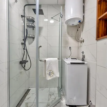 Contigo - Vrnjacka Promenada